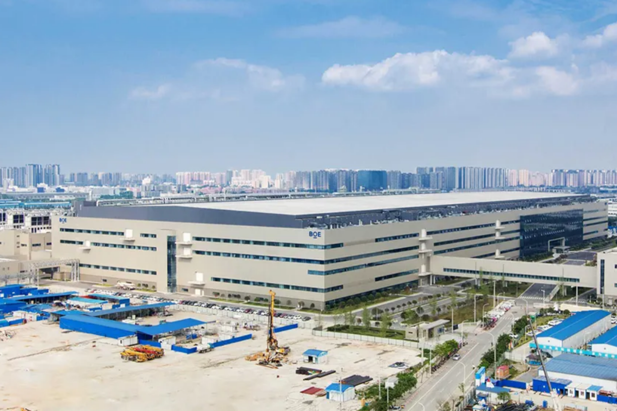 打破韩企“垄断”，掌握OLED关键技术，中国企业已完成突围！