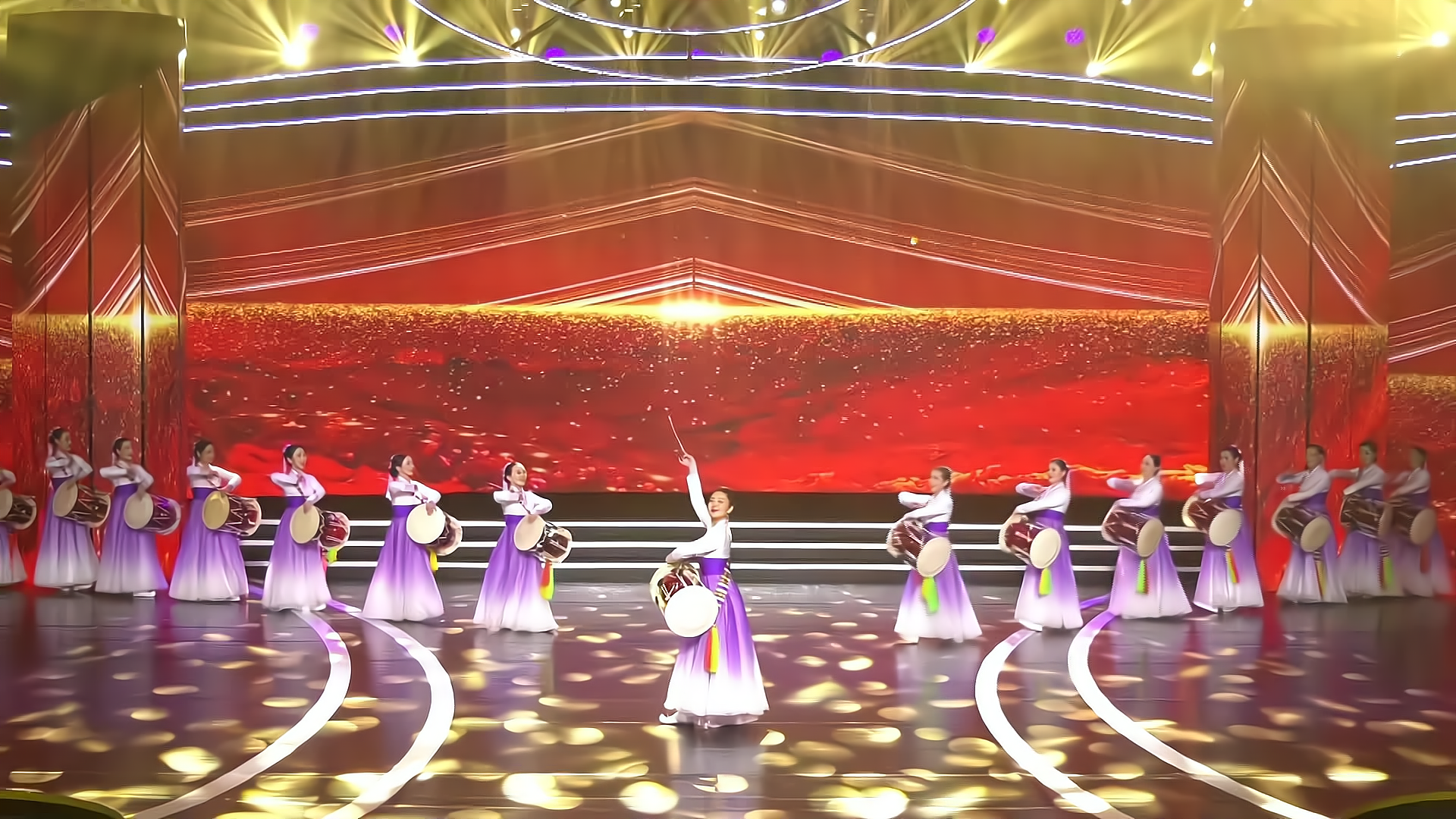 朝鲜族经典舞蹈《长鼓舞》舞姿太美啦,醉人至极