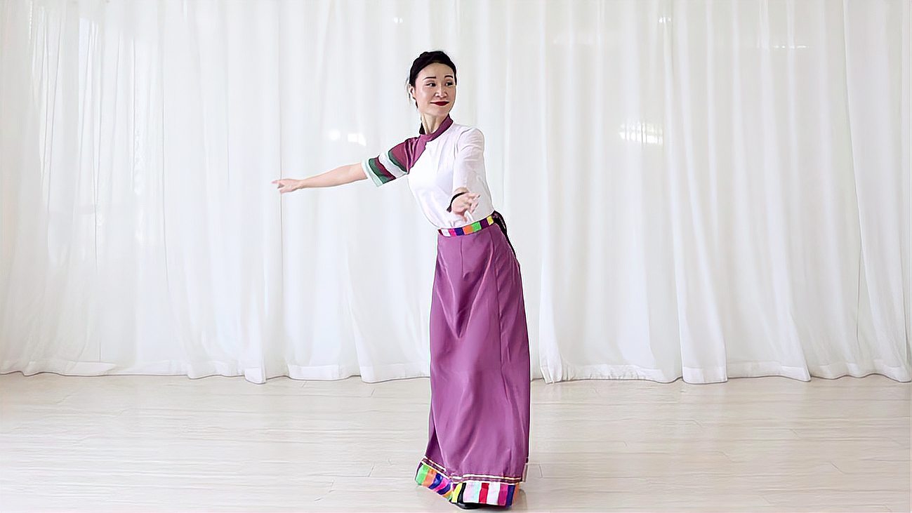 糖豆芳芳舞蹈《库玛拉》优美大气的民族舞教学
