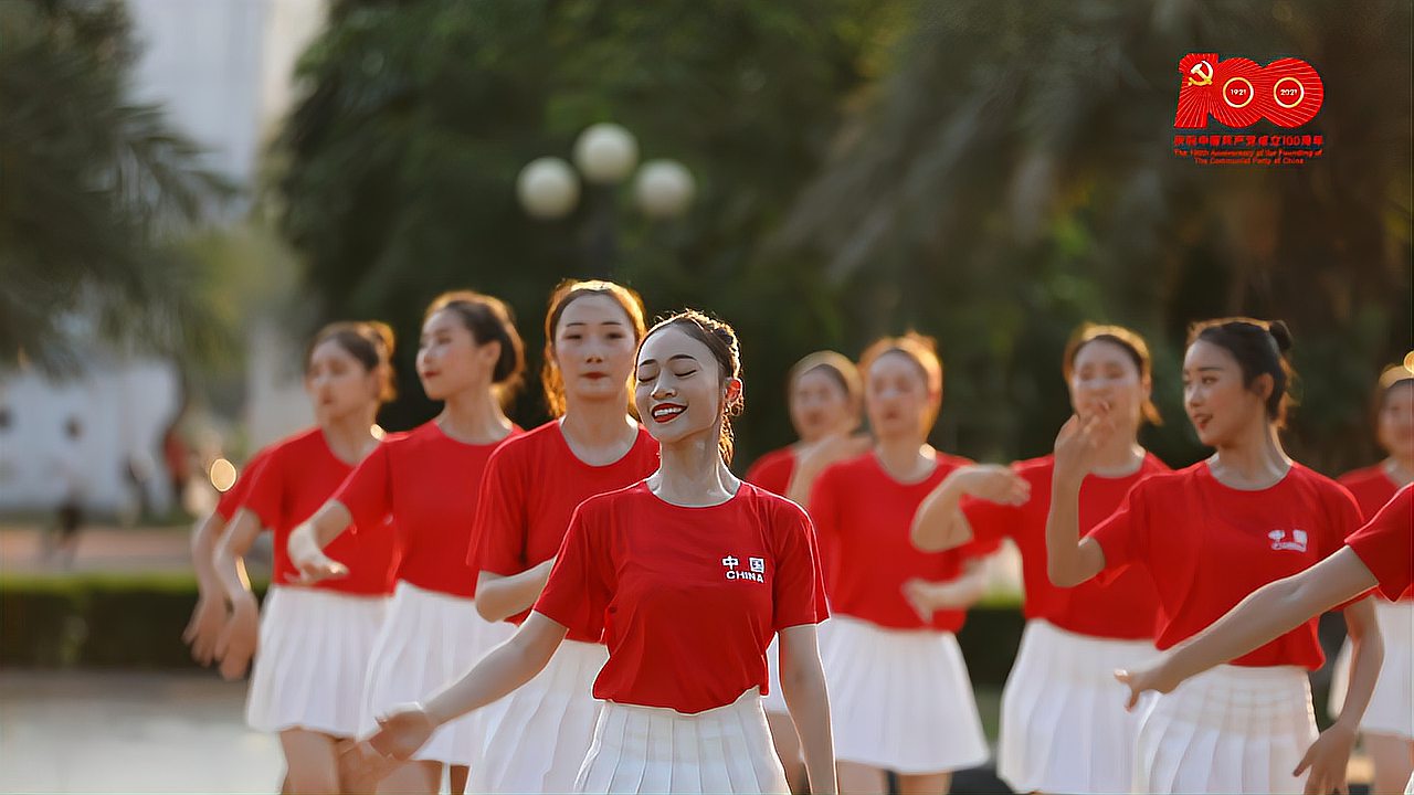 [图]中国文联原创作品推广《丰收中国年》——广西民族师范学校、崇左市舞蹈家协会作品