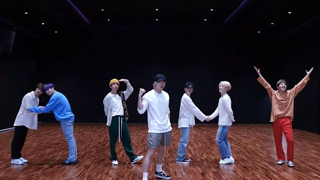 [图]BTS 防弹少年团最新《Butter》练习室公开 Dance Practice