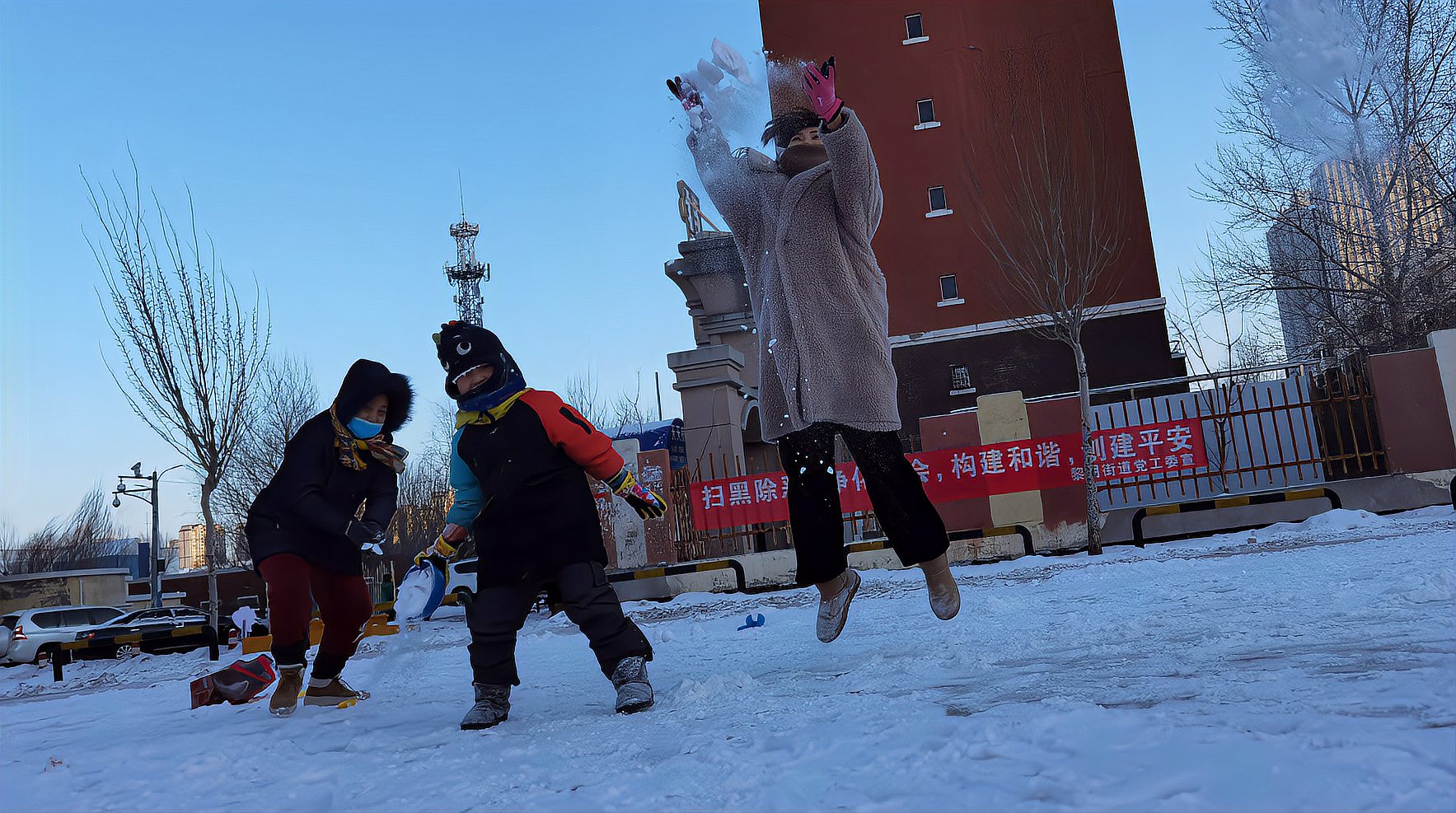 [图]快让我在雪地上撒点野