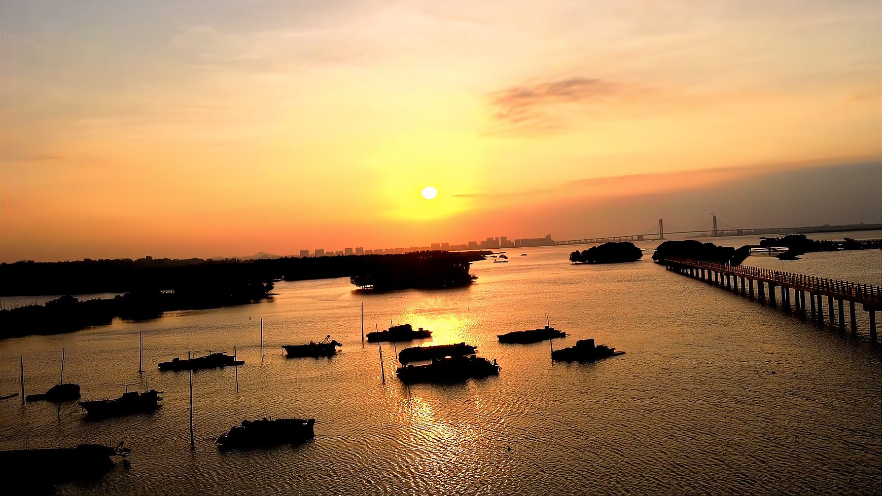 [图]《浪漫夏日金色海湾》实记电白海岸线