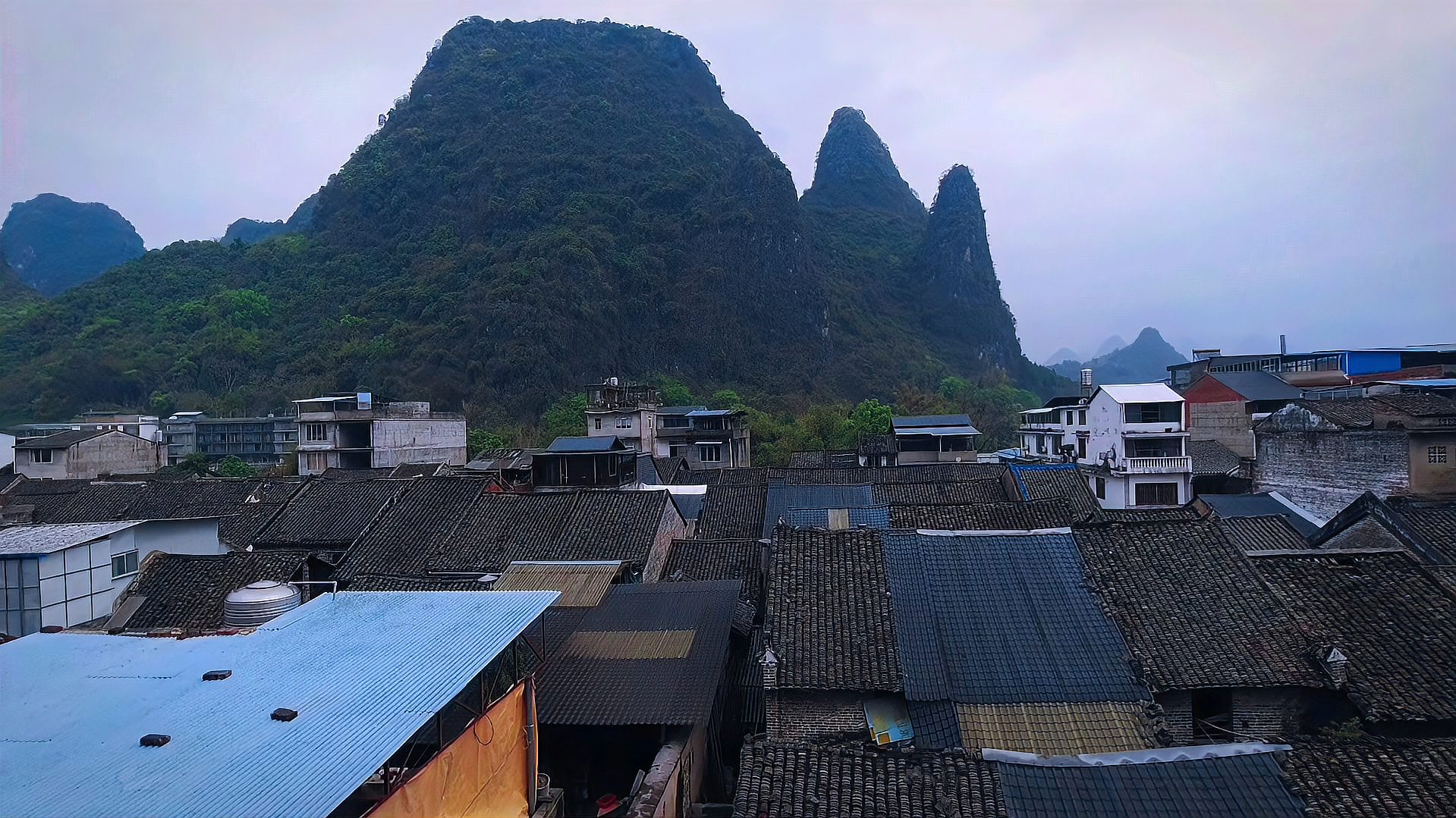 [图]桂林山水甲天下,烟雨漓江最迷人,真的是人间仙境