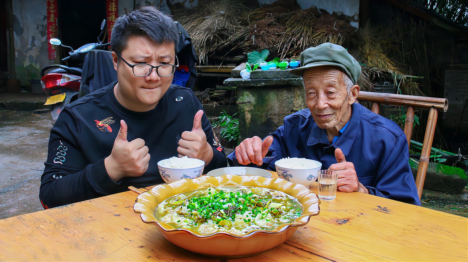 [图]四川名菜“酸菜滑肉汤”教程来了，晶莹剔透，简单易学，爽滑开胃