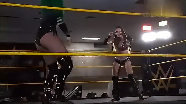 [图]WWE NXT现场秀20191205 Chelsea Green vs Shotzi Bl