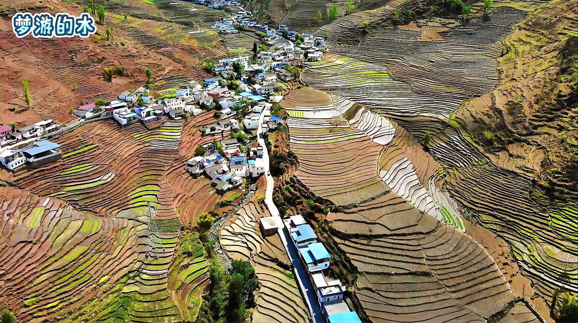 [图]四川凉山深藏壮美风景，甘洛普昌万亩梯田，如此惊艳却鲜有人知