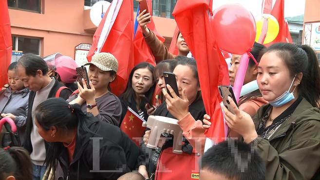 [图]前麻峪小学“童心迎国庆红歌颂祖国”活动暨颁奖大会举行