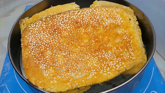 烧饼这做法才最正宗,擀杖压一下,新手一次就成功,真的太好吃了