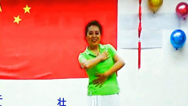 《中国美》辣妈的活力舞蹈太有感染力了,忍不住跟着节奏动起来