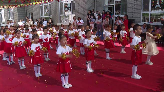 [图]万安苑幼儿园举办“童心向党礼赞百年”庆六一师生文艺汇演