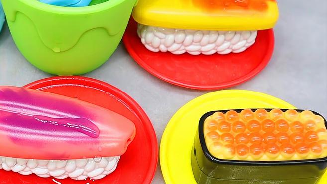 小猪佩奇做魔法寿司!好神奇啊!会变色的食物