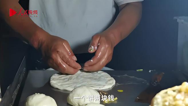 杭州一摊主每天1点起床卖早餐,坚持八年他说一切都是为了生活