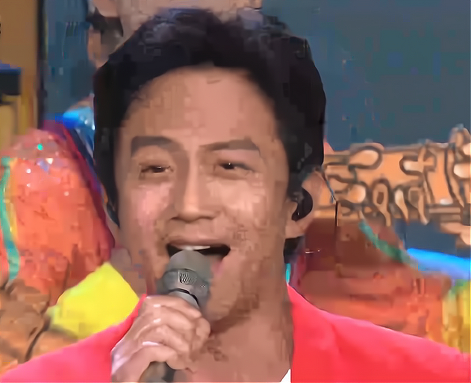【邓超李宇春易烊千玺的时代感 春晚开场,易烊千玺与李宇春,邓超