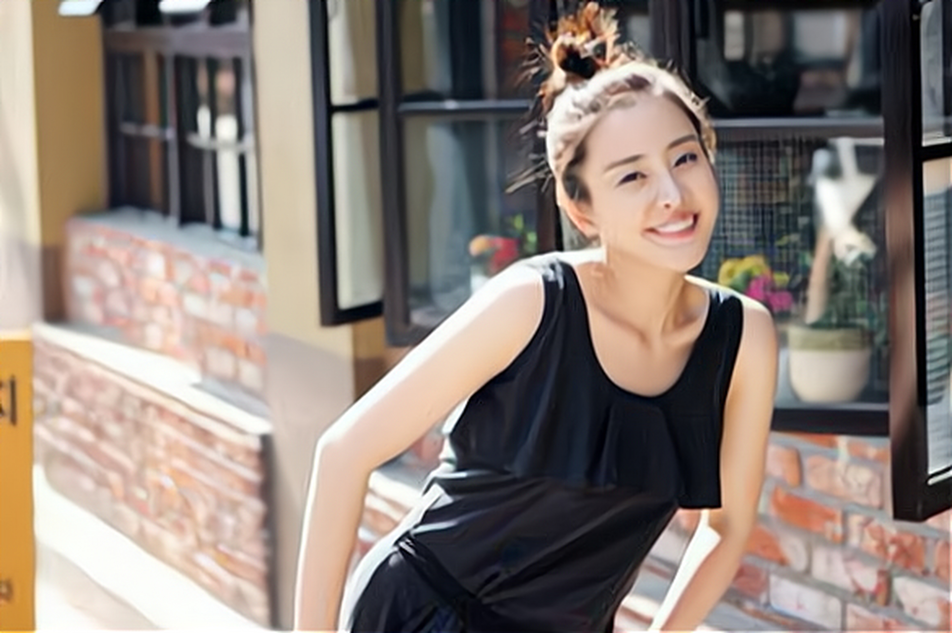 韩国的国民女神朴恩惠,因《大长今》家喻户晓,当红时嫁富豪,结婚11年