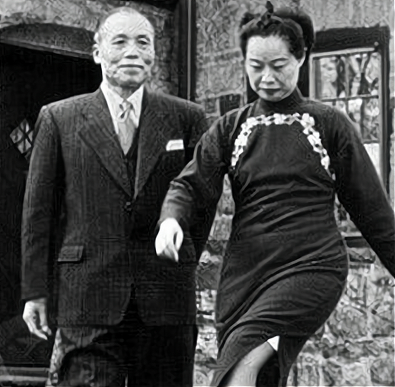 李宗仁二妻郭德洁:为争名分与原配大闹灵堂,她死后4月丈夫另娶 1942年