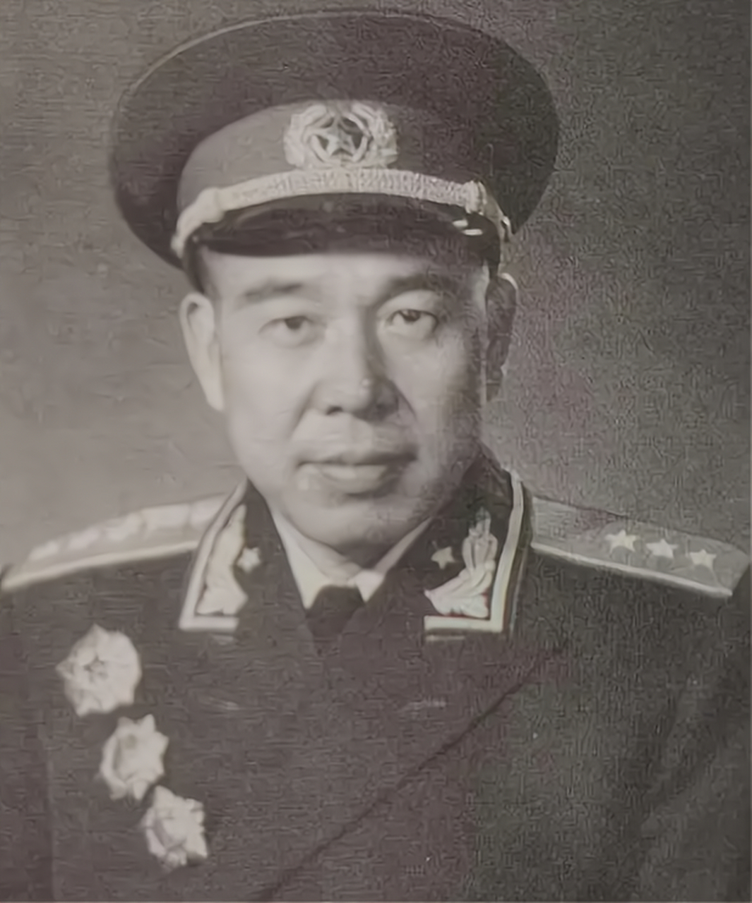 开国上将王平,与黄永胜是老搭档,71年黄永胜被审查时他一言不发 57位