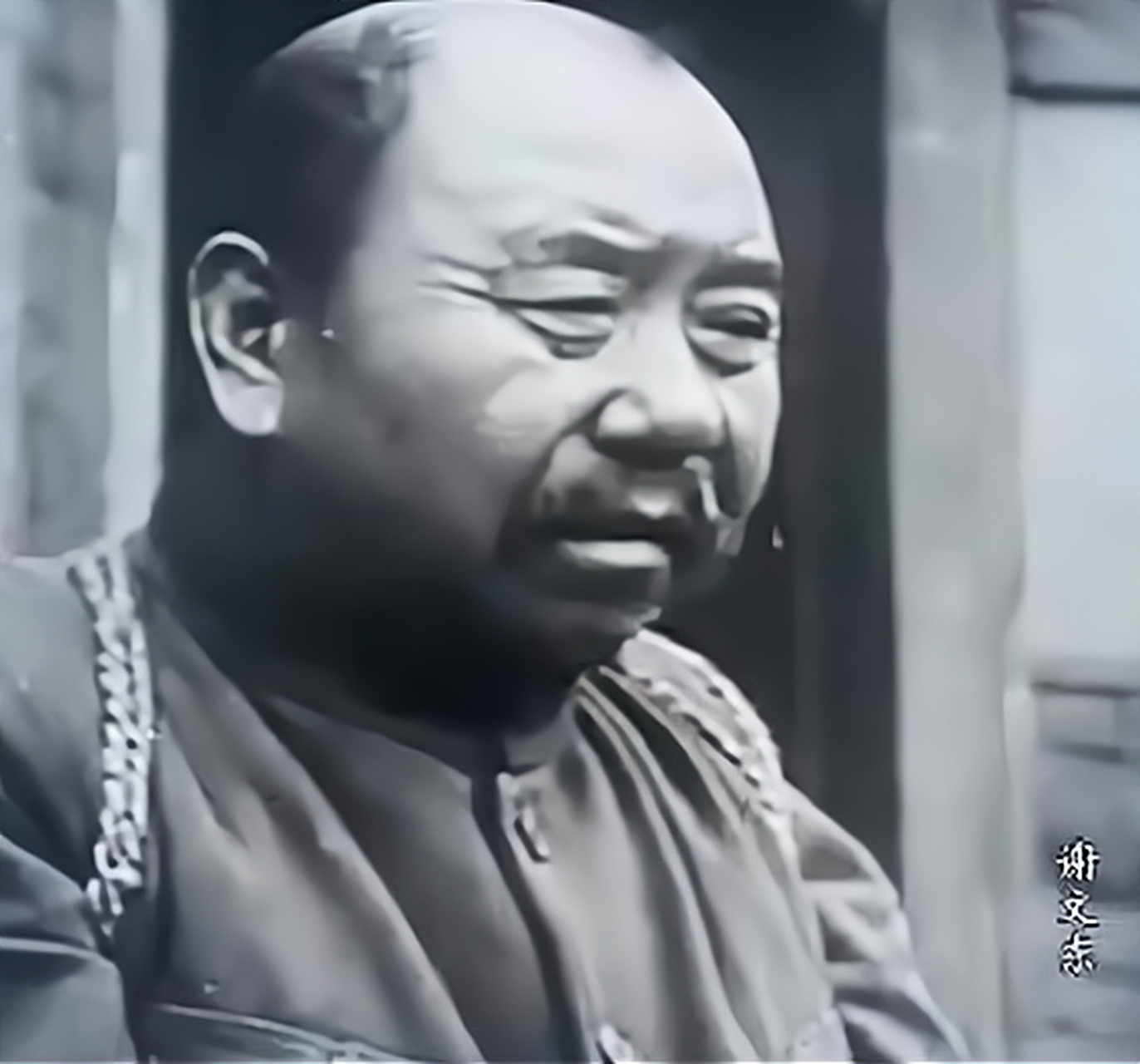 谢文东的传奇人生:从抗日英雄到汉奸,从司令到土匪,善恶终有报!据当时