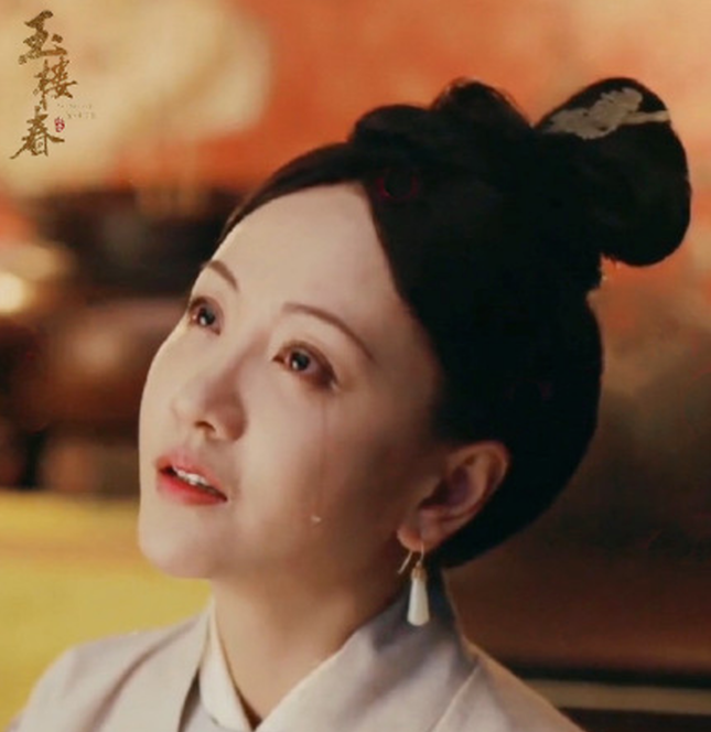 万年女二的杨蓉,在《玉楼春》中的一滴泪,碾压了不知多少女主