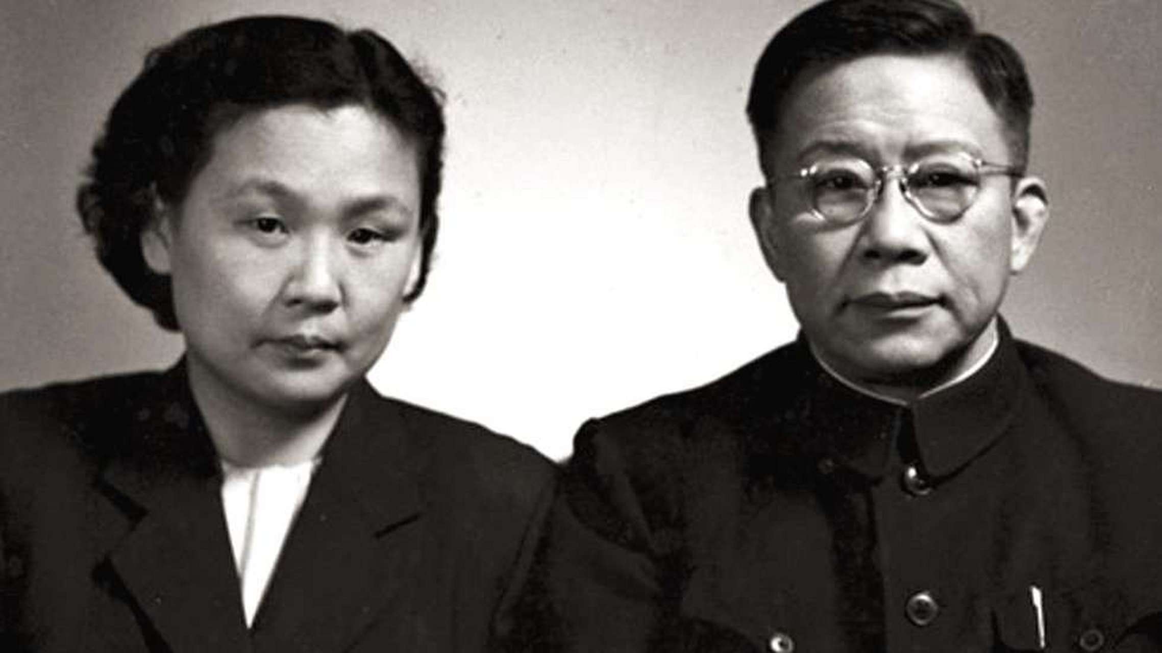 50年代中期一天,陆定一去开会,夫人严慰冰一直等到中午2时半,总算把