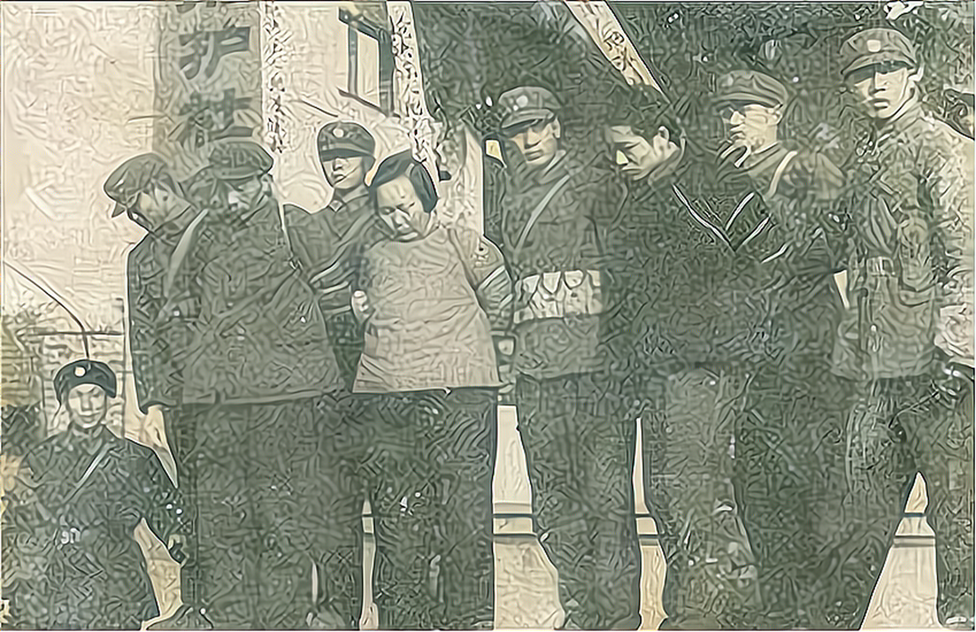 照片中这个无精打采的女人叫晁正坤,是个山东安丘县的巫婆,1986年,此