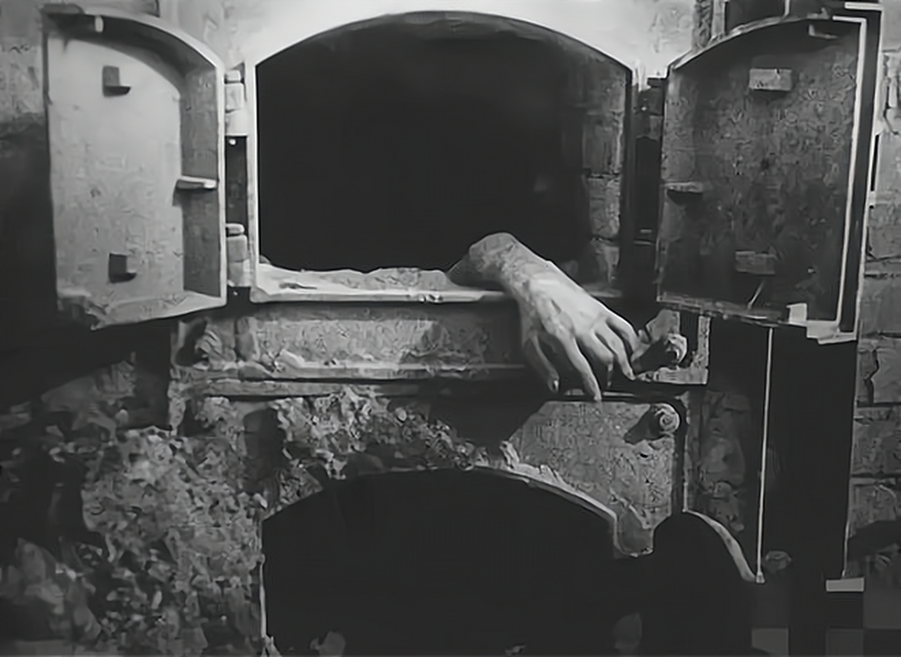 奥斯维辛集中营:人间地狱,犹太人永远的噩梦