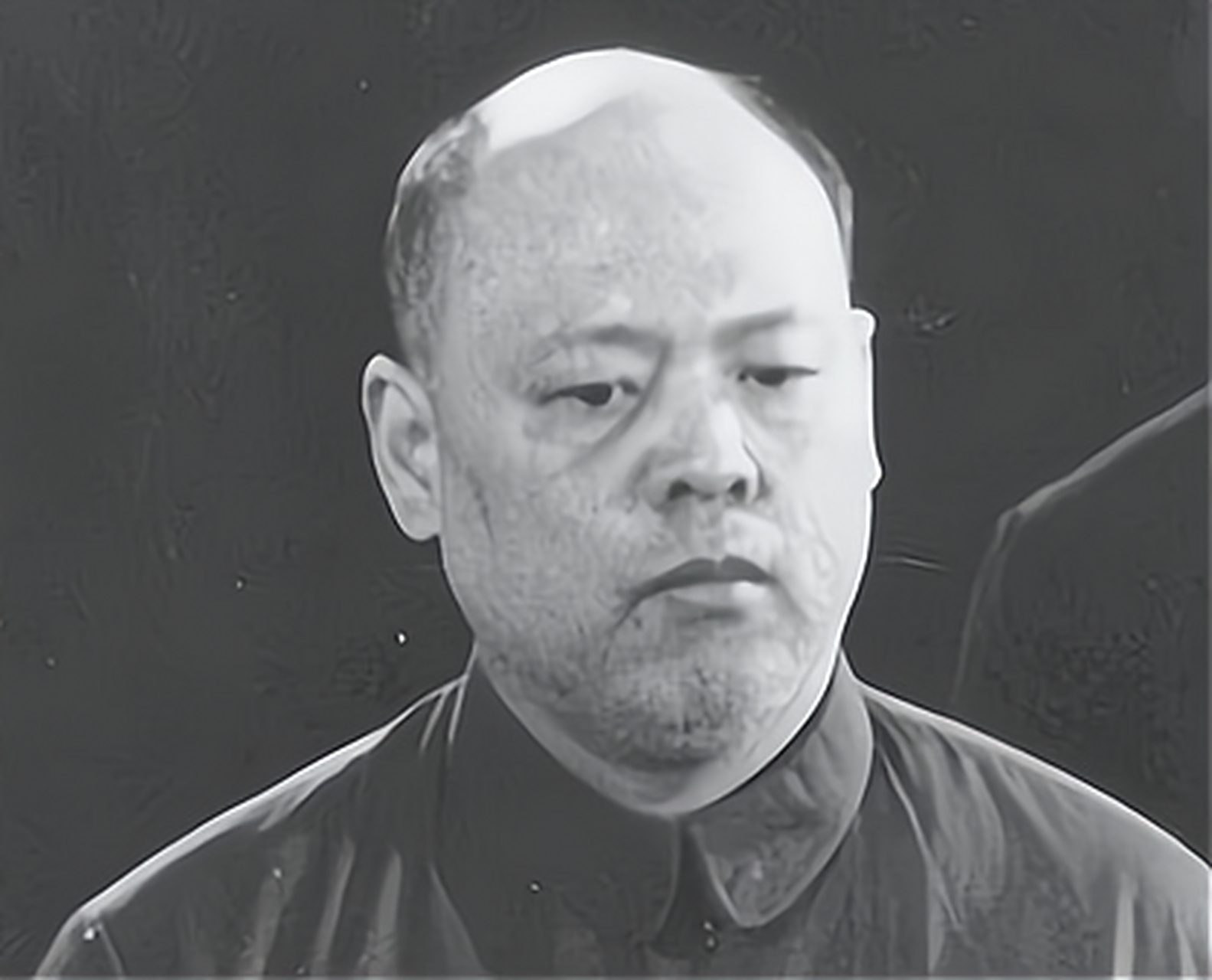 写下42万字回忆录,提出2个要求被拒 姚文元前后长达42万字的回忆录,既