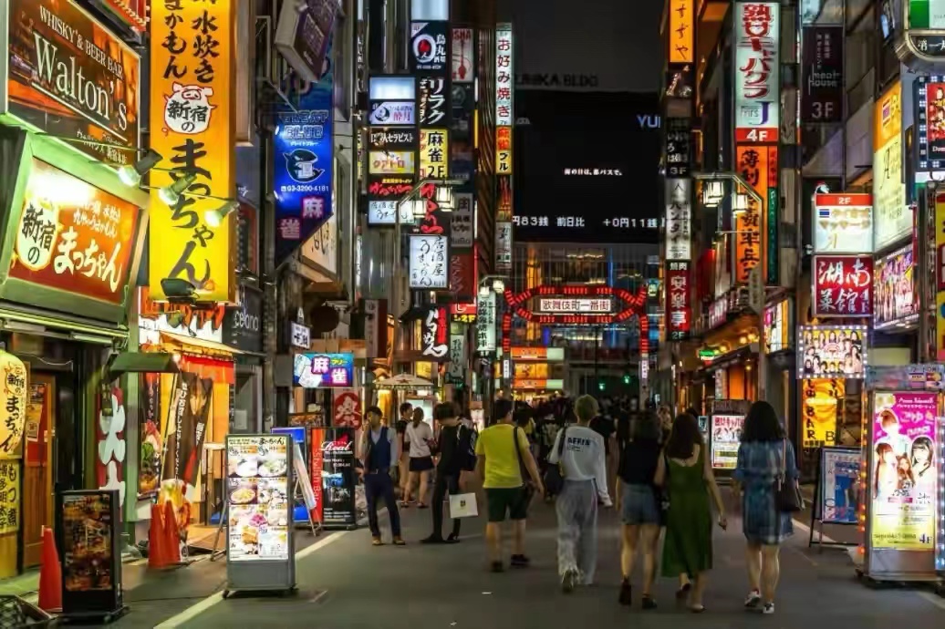 新宿区歌舞伎町图片