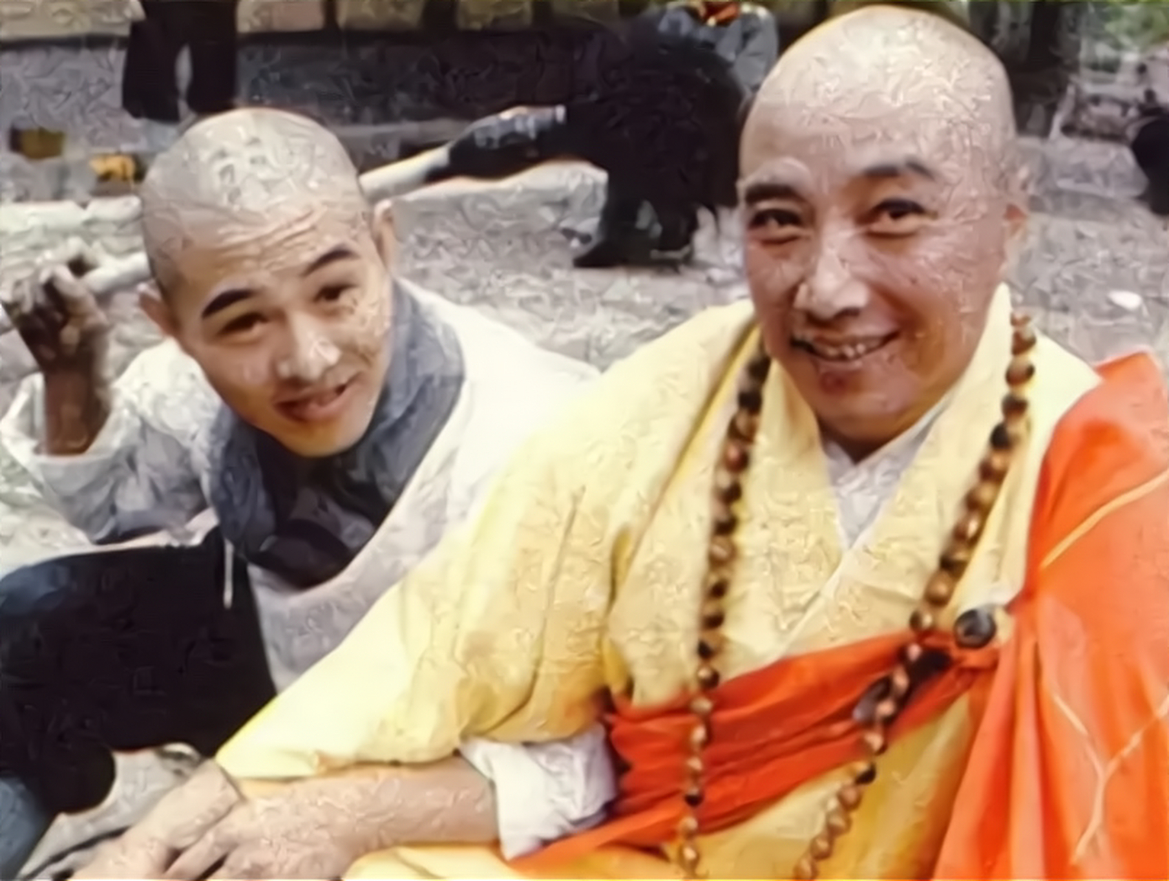 【少林寺昙宗师父扮演者于海去世】据相关媒体消息,中国武术"螳螂拳王