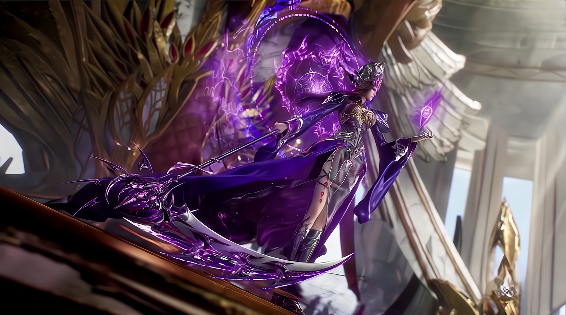 最新出场的比比东显然是更换了新造型,头顶罗刹神冠,身穿紫色拖地长袍