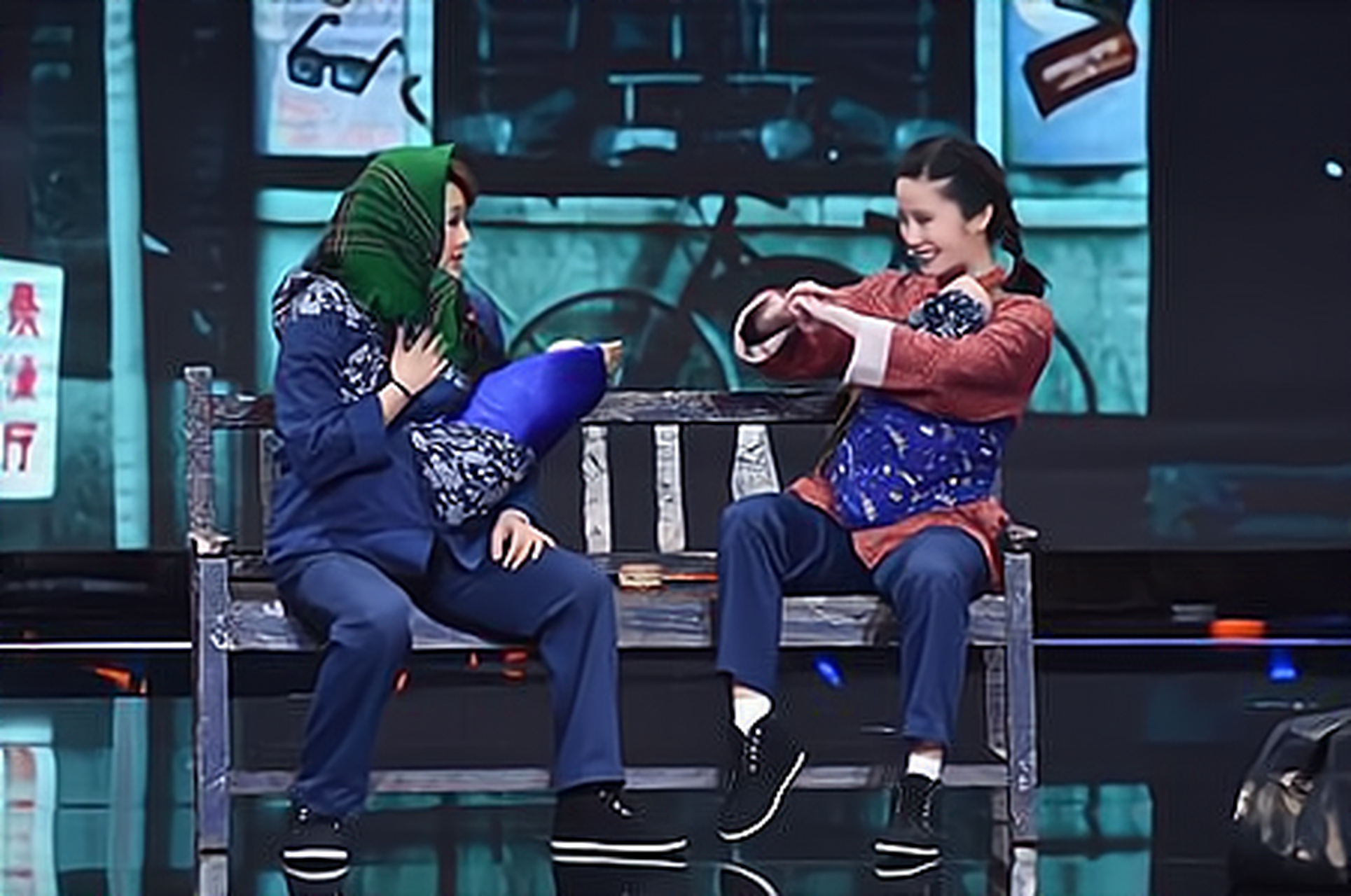 那时候的政策很严厉,有丢了工作的,有被罚款罚到倾家荡产的,也有的