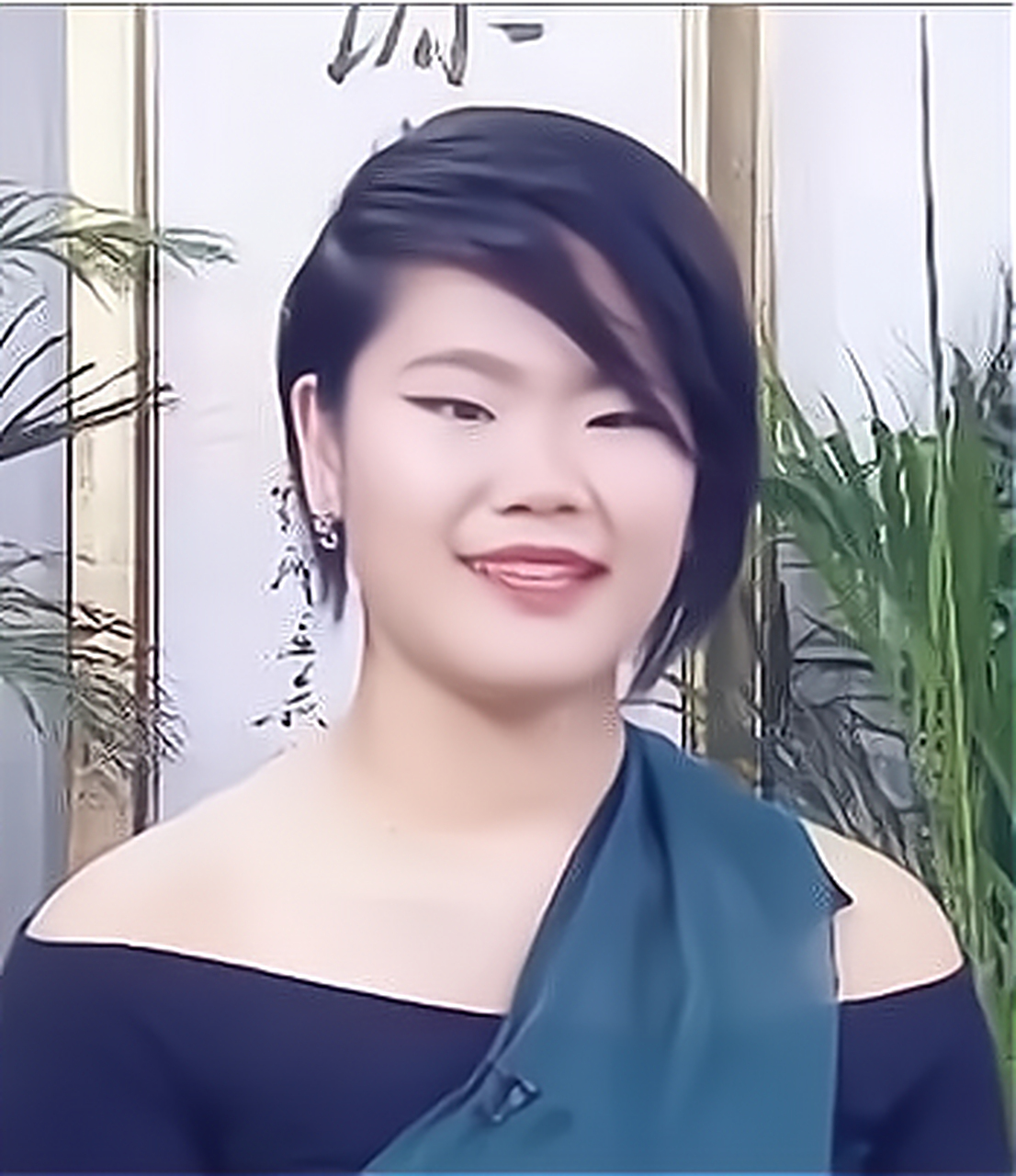 毕福剑的女儿毕凌简直就是缩小版的岳云鹏啊!