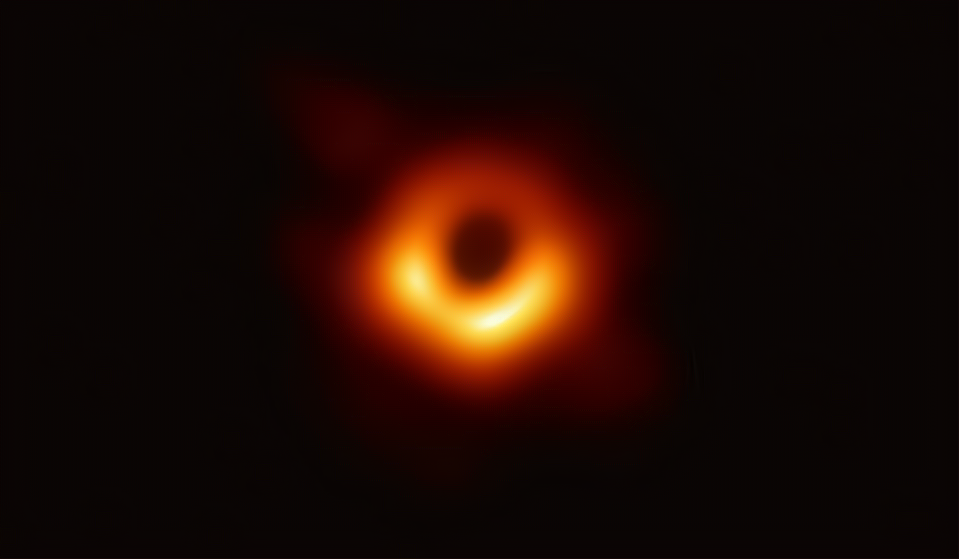 首张黑洞照片公布图片