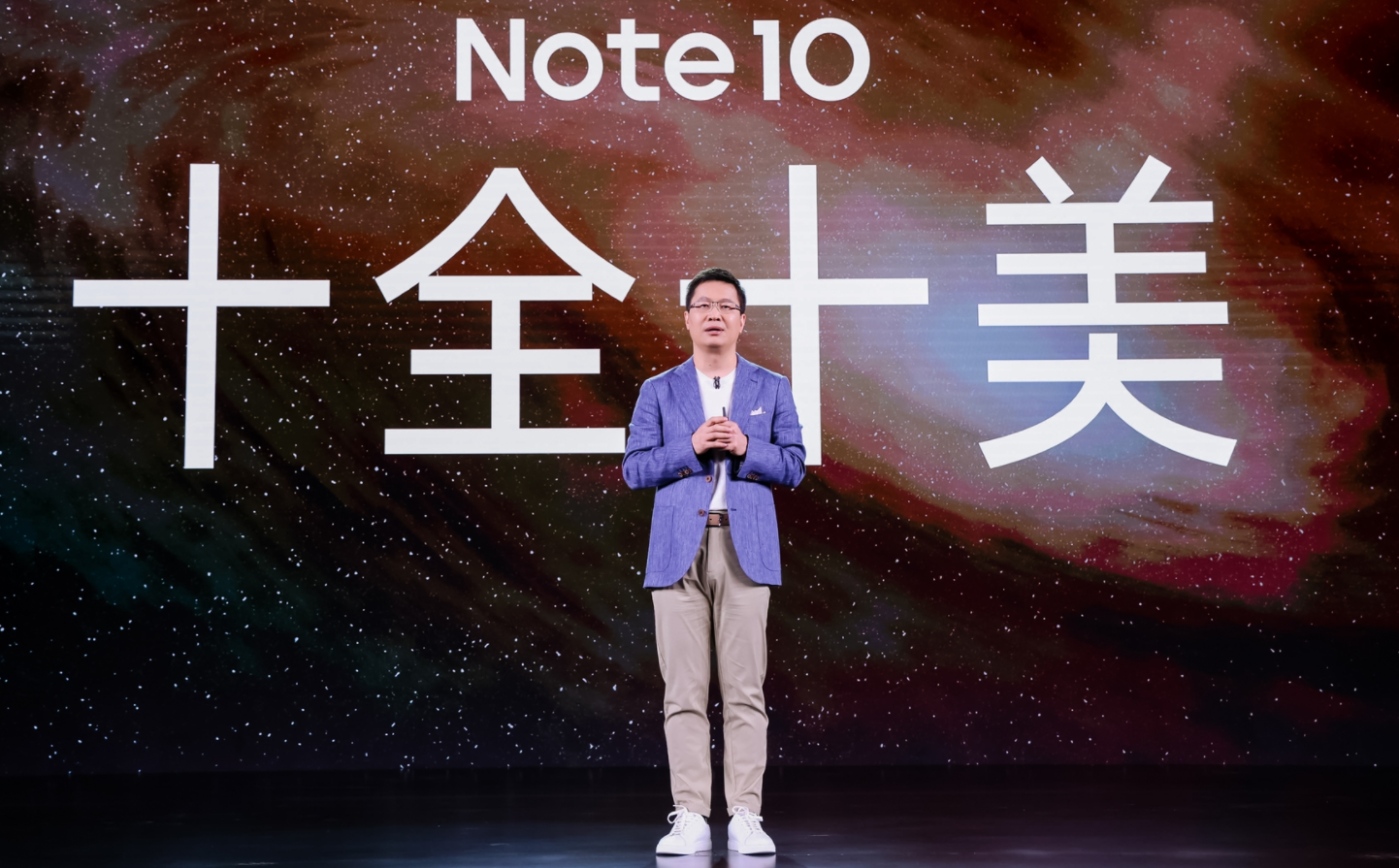 红米Note10 Pro上手后，米粉道出“最大亮点”，表现足够震撼！