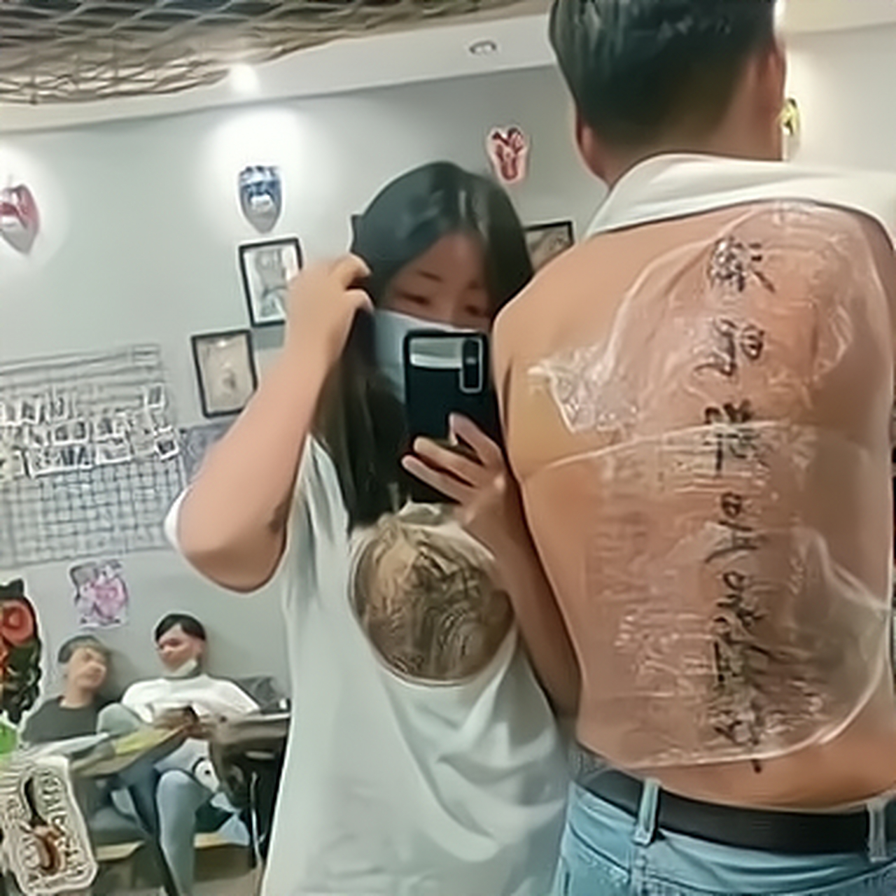 分手后应该会很后悔纹这个纹身吧