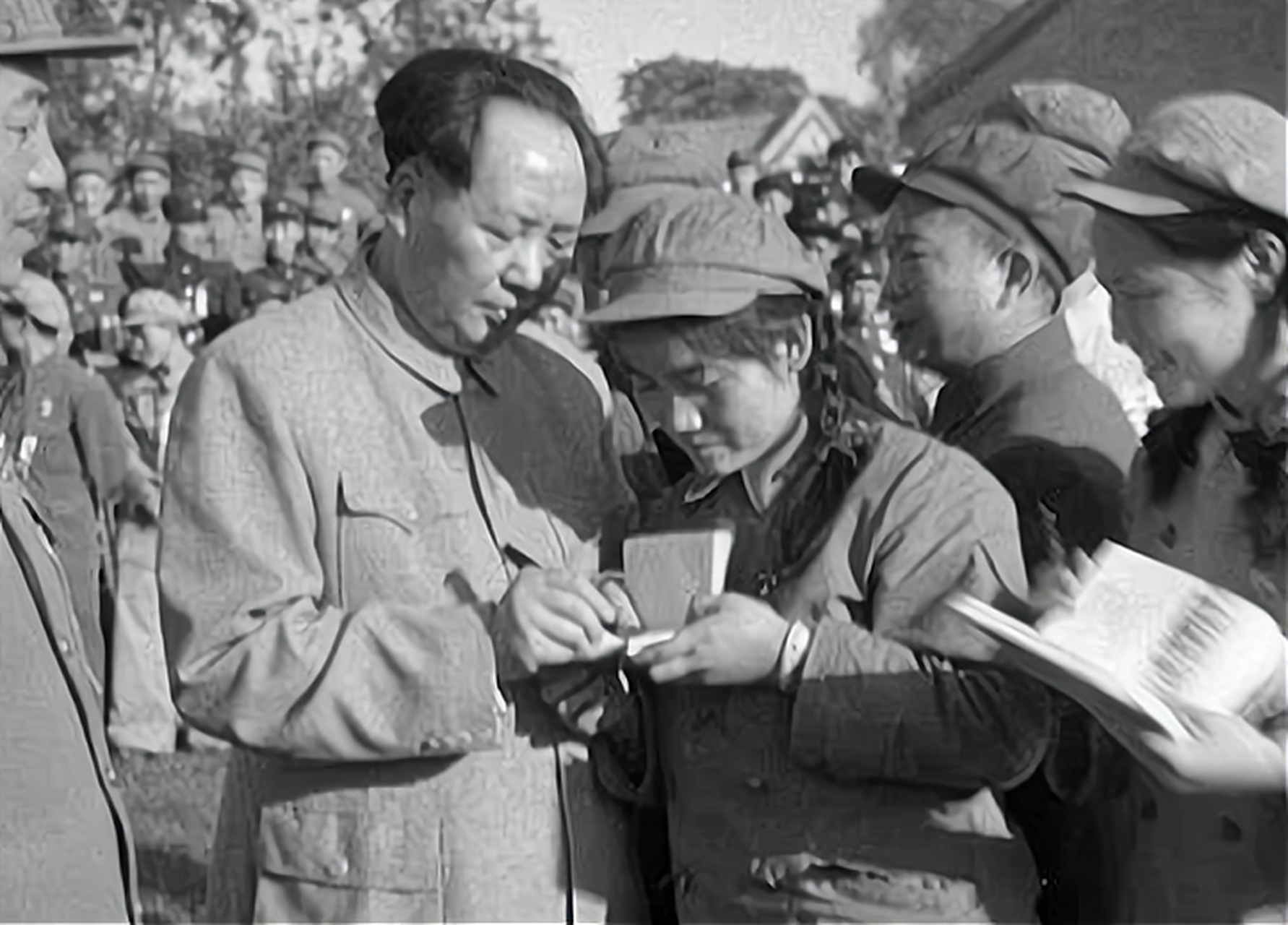 解秀梅:朝鲜战争中只开了一枪,杀了一个人 1951年11月30日当天,美军的