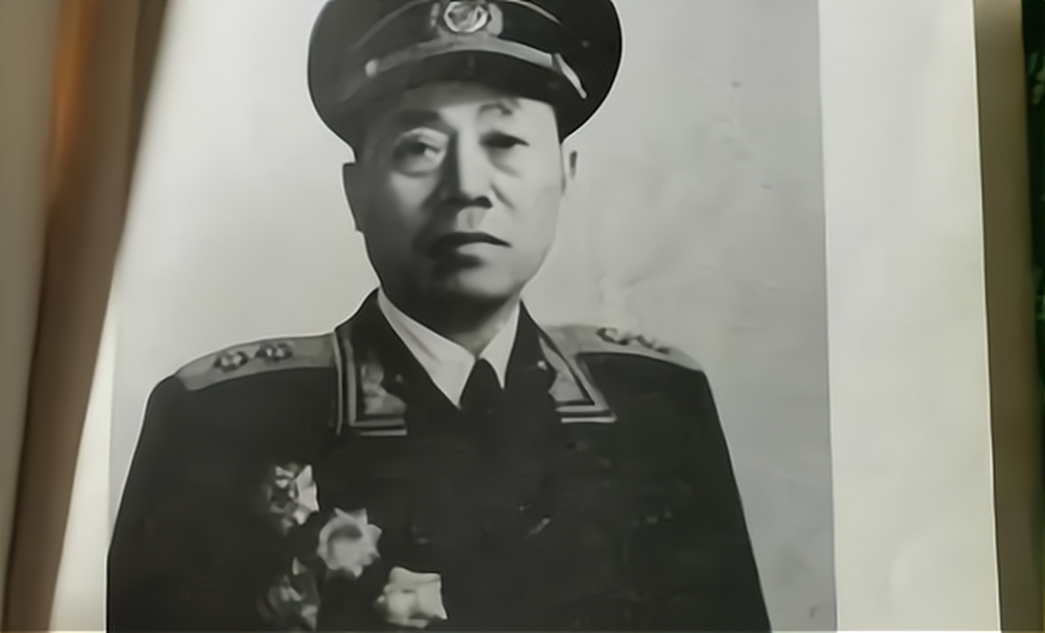 陶勇将军夫妻被害,留下4个孩子流落街头,被许世友接到家中 陶勇去世