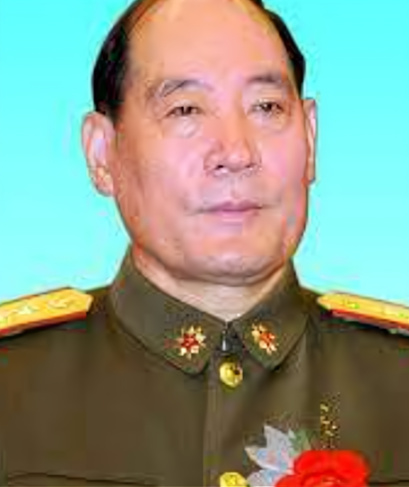 他是总装备部第一任政委,46岁授少将,51岁升中将,58岁升上将