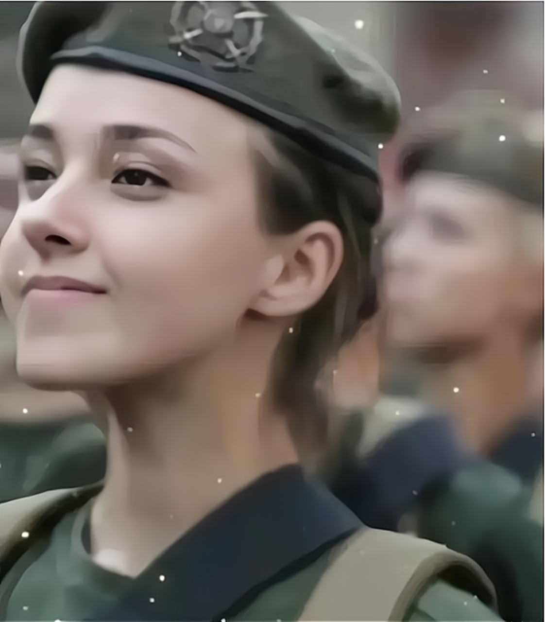 俄乌战争#   俄乌冲突,一些娇滴滴的美女都上战场了,本来打仗是男人