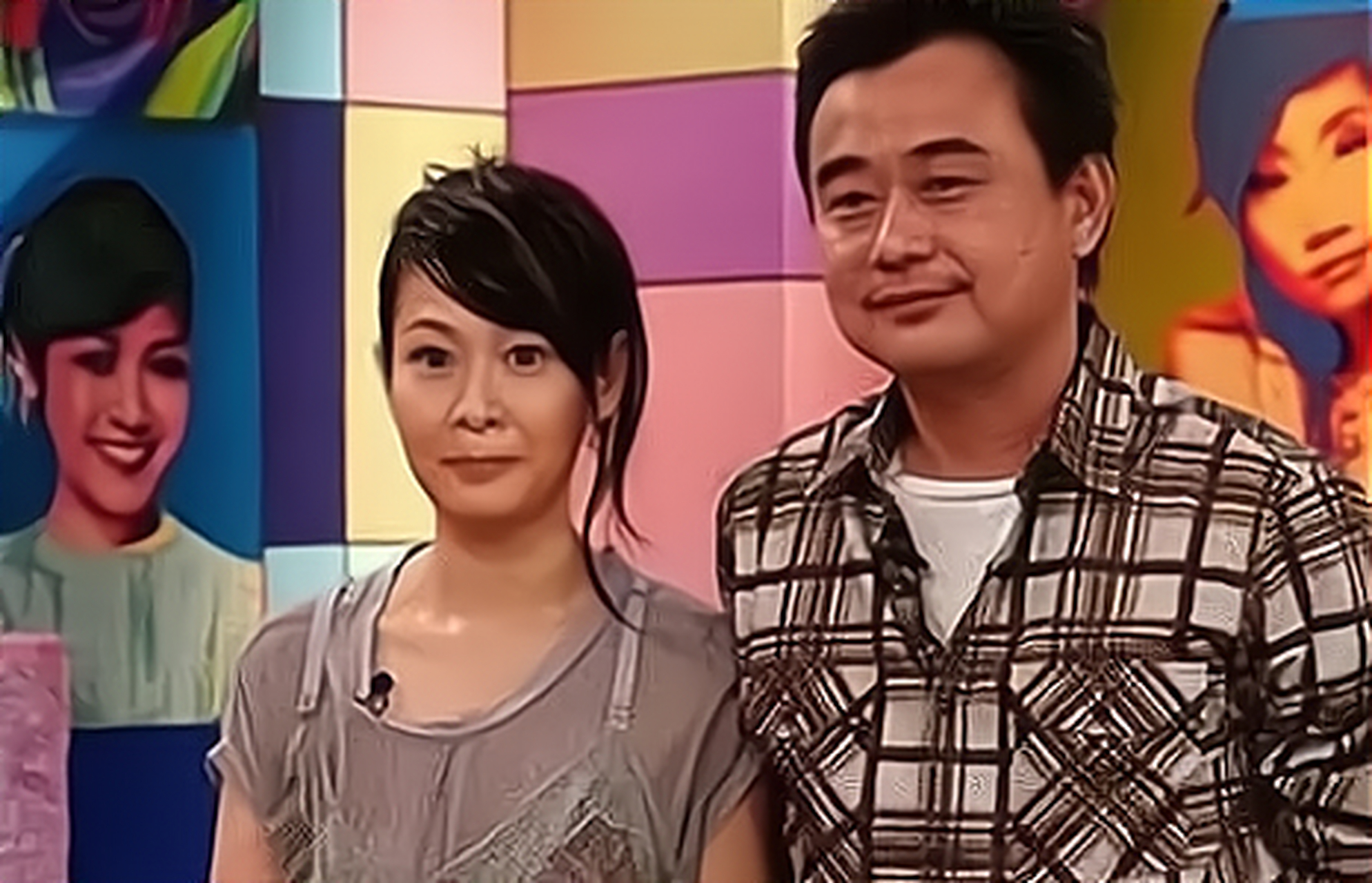 2011年,刘若英和钟小江在聚会中认识,两个人当时就看对了眼,钟小江