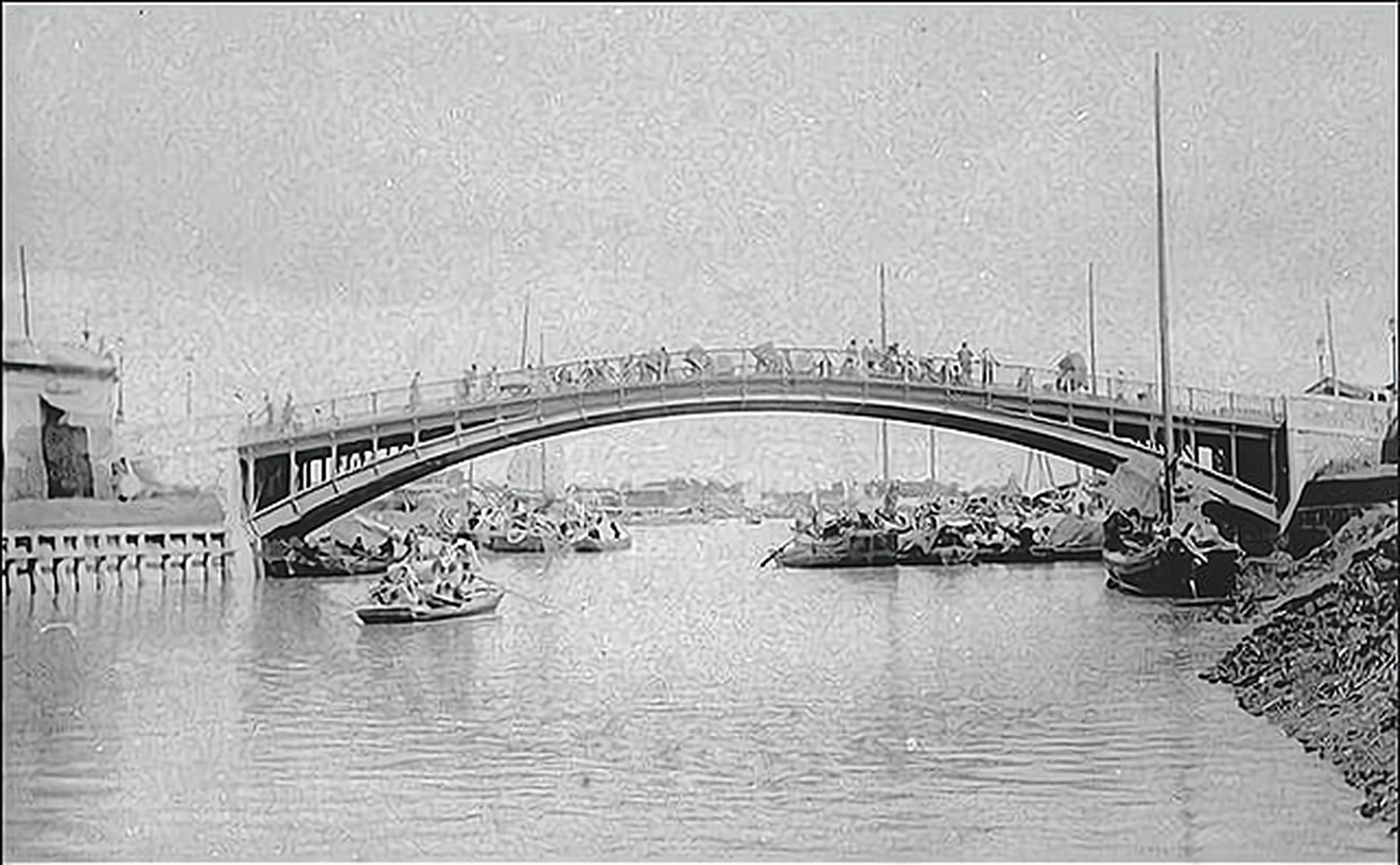 1901年的天津老照片,图为大红桥