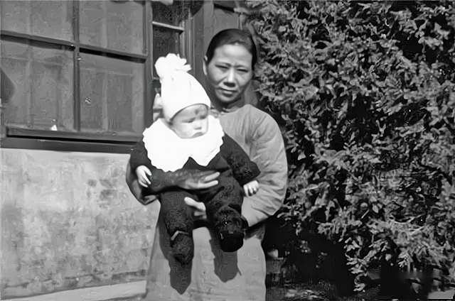 李忆祖,白皮肤蓝眼睛的男人,在中国新疆60年
