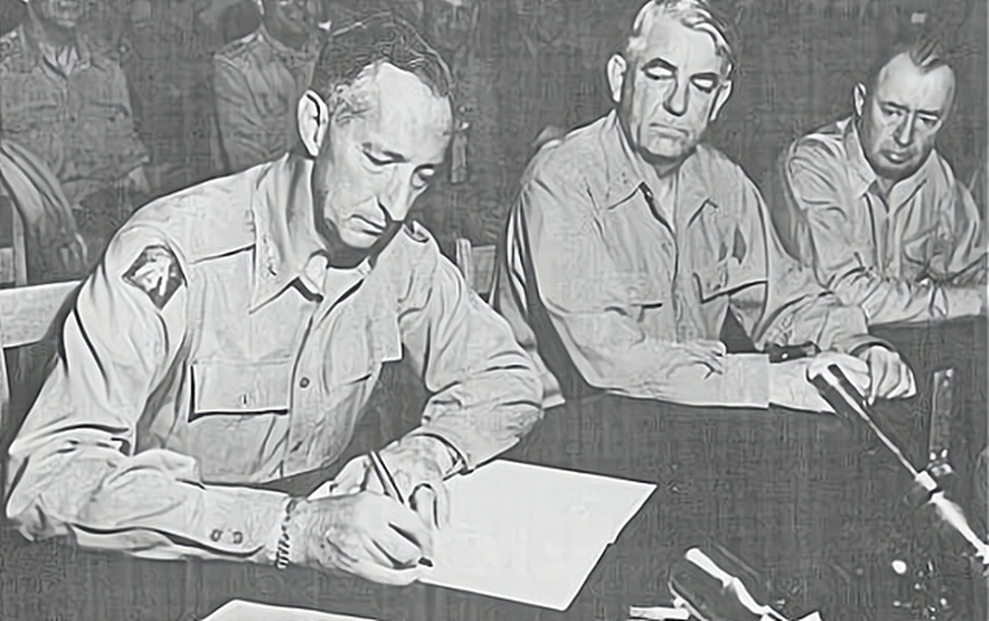 为朝鲜战争末期,中朝代表团在板门店与"联合国军"代表团签订停火协议