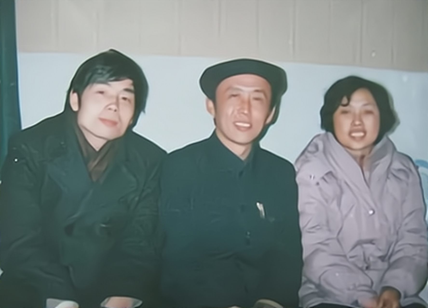 2014年,田连元和儿子开车去本溪,对面突然砸过来一辆车,儿子往右猛打