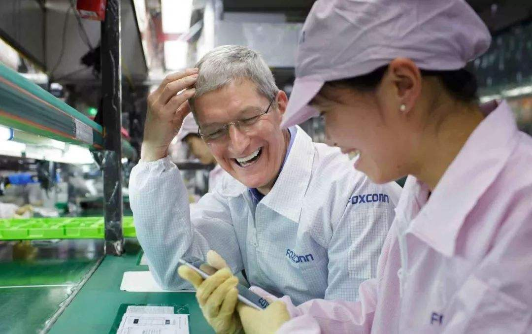 库克正式确认，十年内卸任苹果CEO，iPhone 12迎来“低价”！