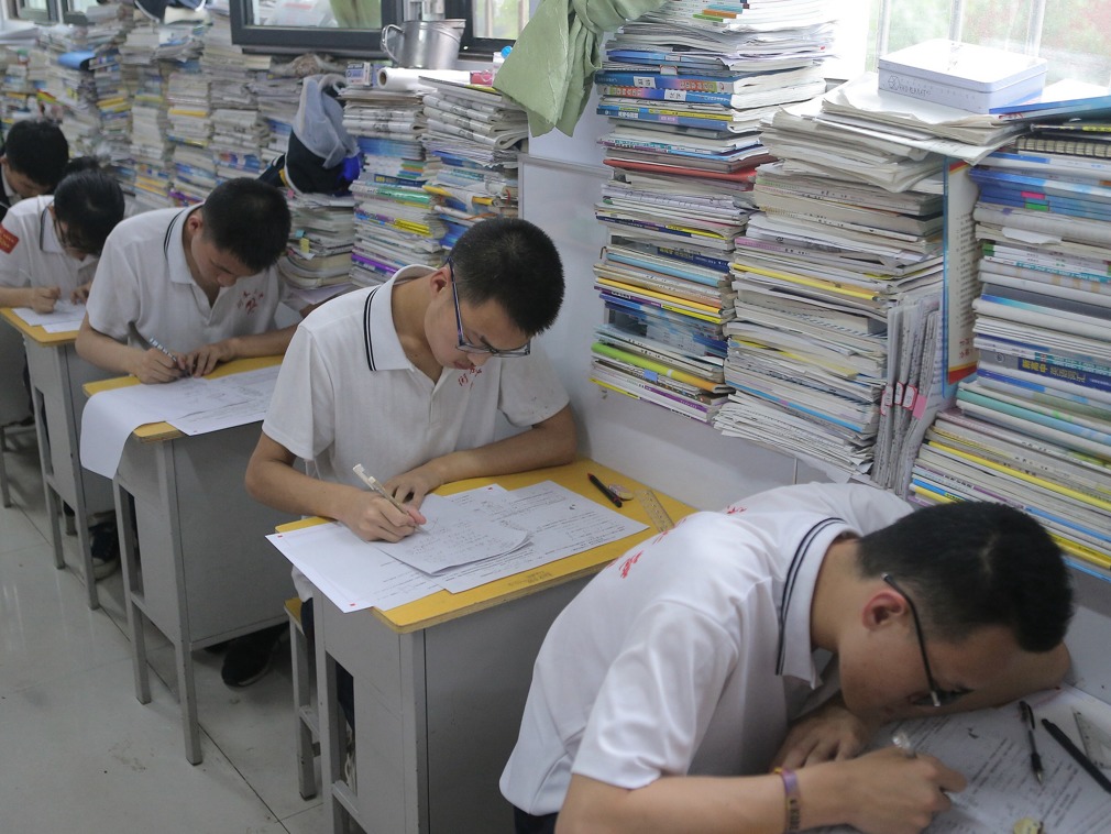 高考生学习成绩再好也白搭,这部分情况将无缘高考!