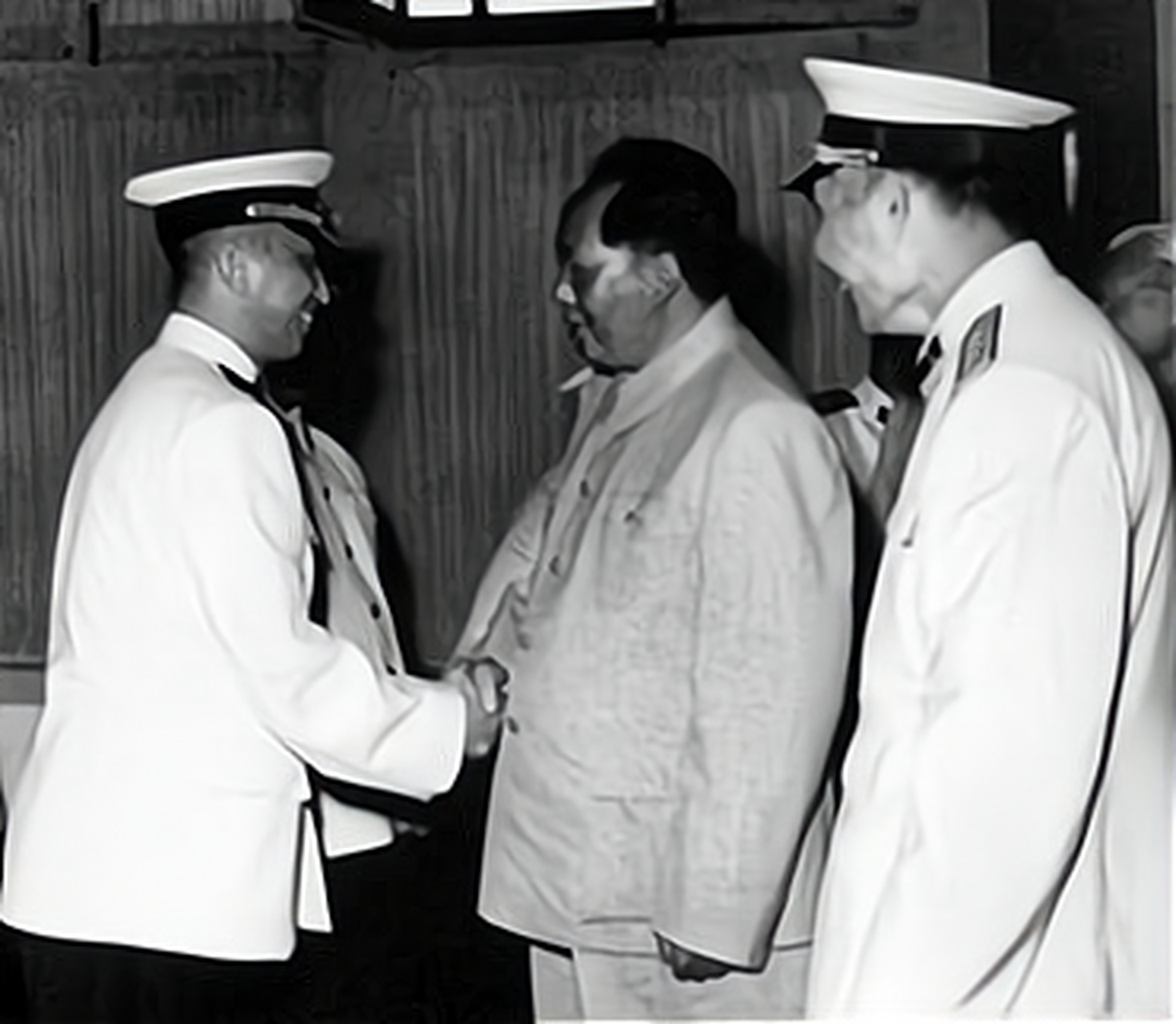 张学良的四弟张学思,建国后成为开国少将,他是如何评价父亲的?