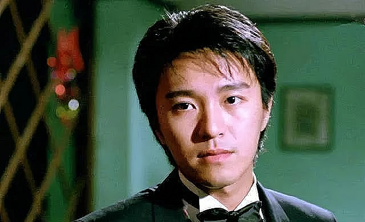周星驰,1962年出生于香港,祖籍浙江宁波,他演的孙悟空非常痞帅