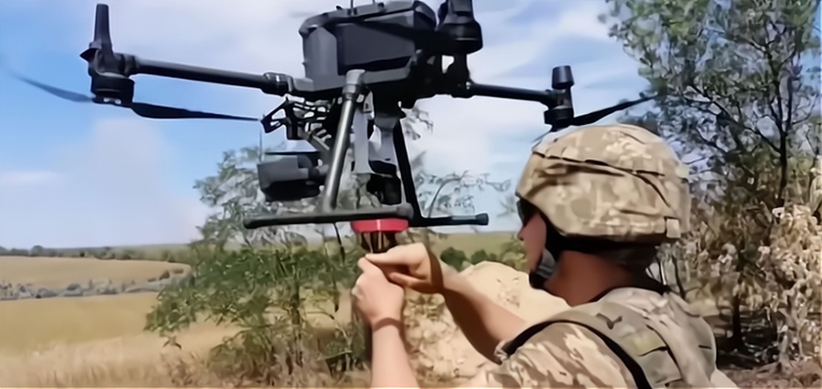 乌克兰副防长:大疆"mavic"是乌军中最受欢迎的无人机之一,但无法再