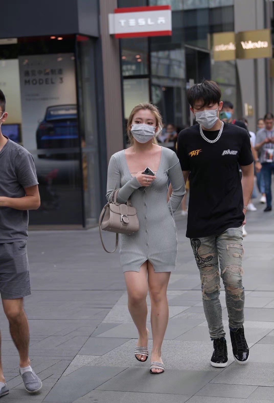 香港街头美女 街拍图片